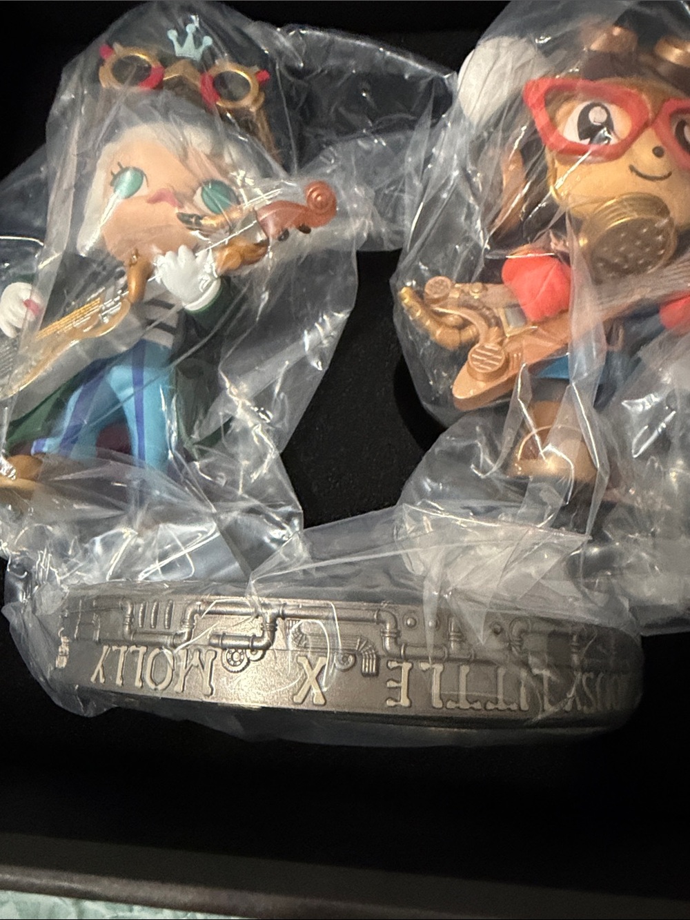 2021 Limited Molly Mousylittle Rocker Duo Figures. Highly Collectible. Open box - Picture 7 of 12